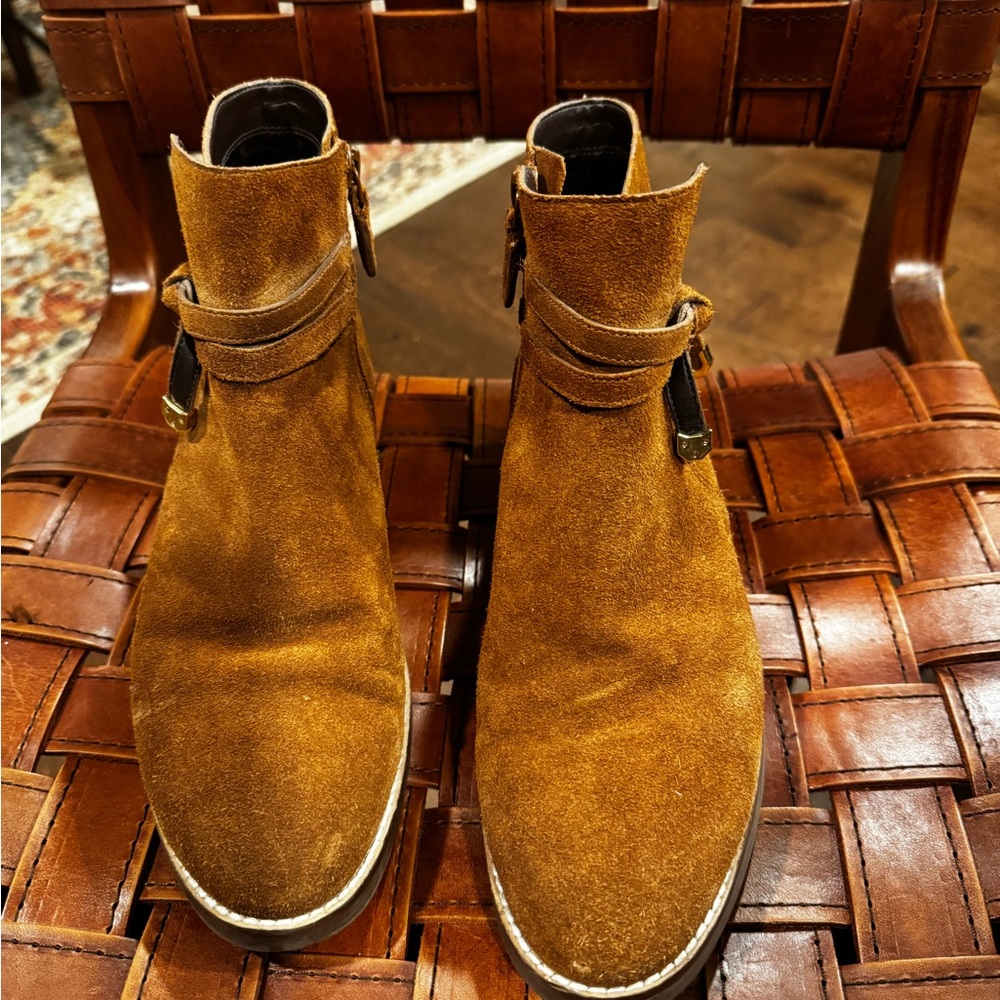 Cole Haan size 9.5